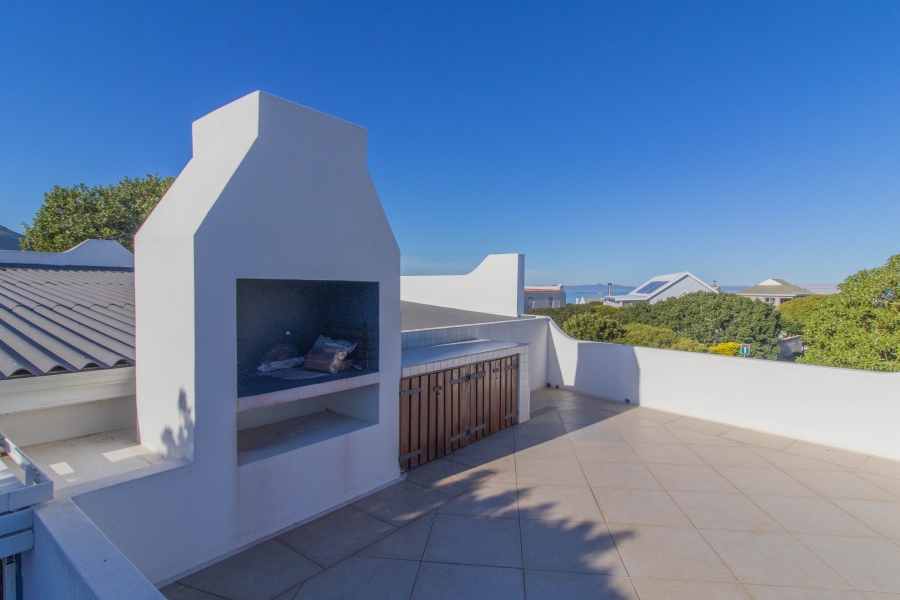 4 Bedroom Property for Sale in Vermont Western Cape